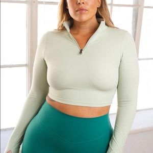 NWOT Balance Athletica Refine Crop Zip